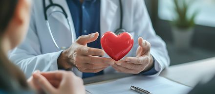 Broken-Heart-Syndrom: Ursachen & Behandlung Broken-Heart-Syndrom: Ursachen & Behandlung